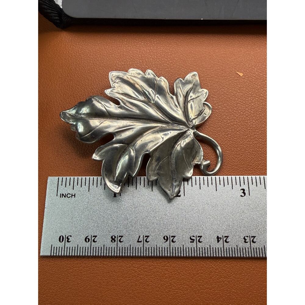 Vintage Black Starr and Gorham Sterling Silver Leaf Brooch/Pin - Picture 4 of 5
